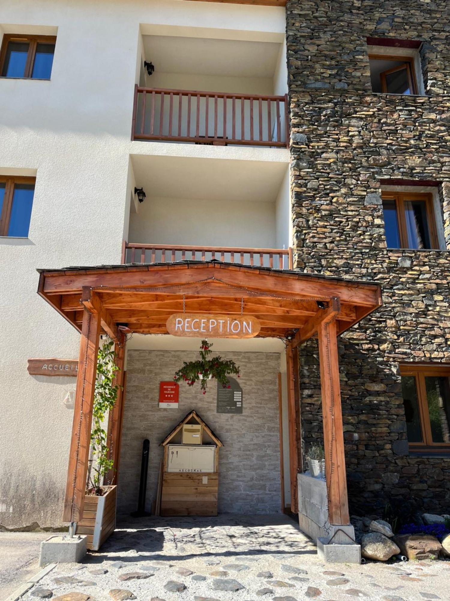 Residence Les Esplaneilles Formiguères Exterior foto
